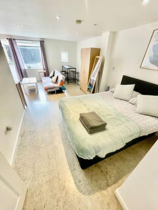 Cambridge City Centre Studio, Sleeps 3 Ngoại thất bức ảnh