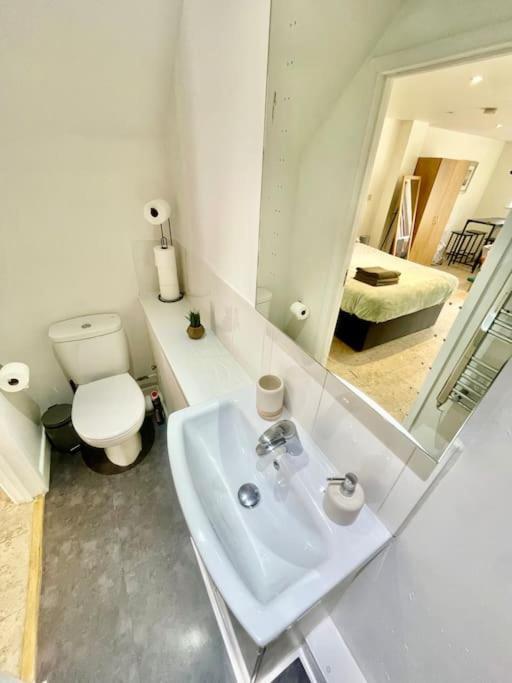 Cambridge City Centre Studio, Sleeps 3 Ngoại thất bức ảnh